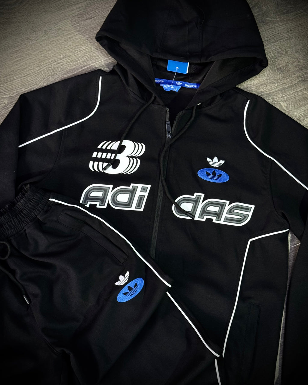 Conjunto Adidas