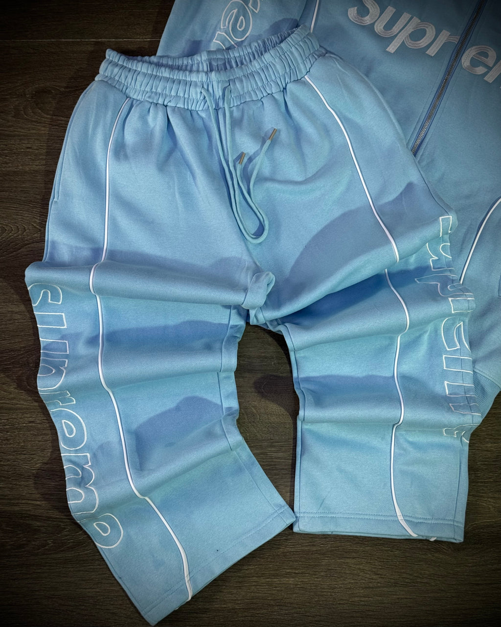 Conjunto supreme azul baby