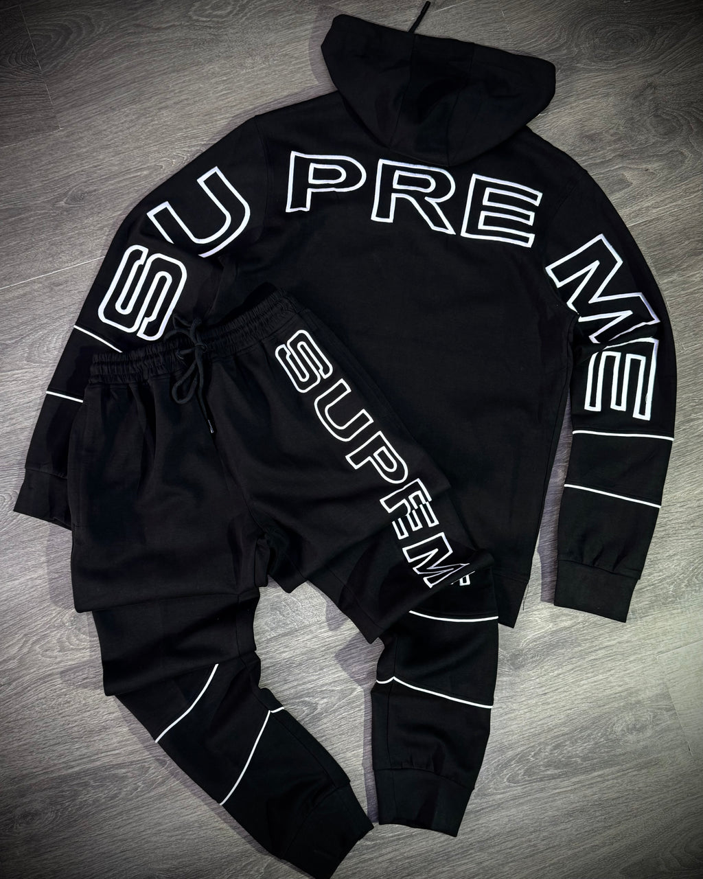 Conjunto supreme