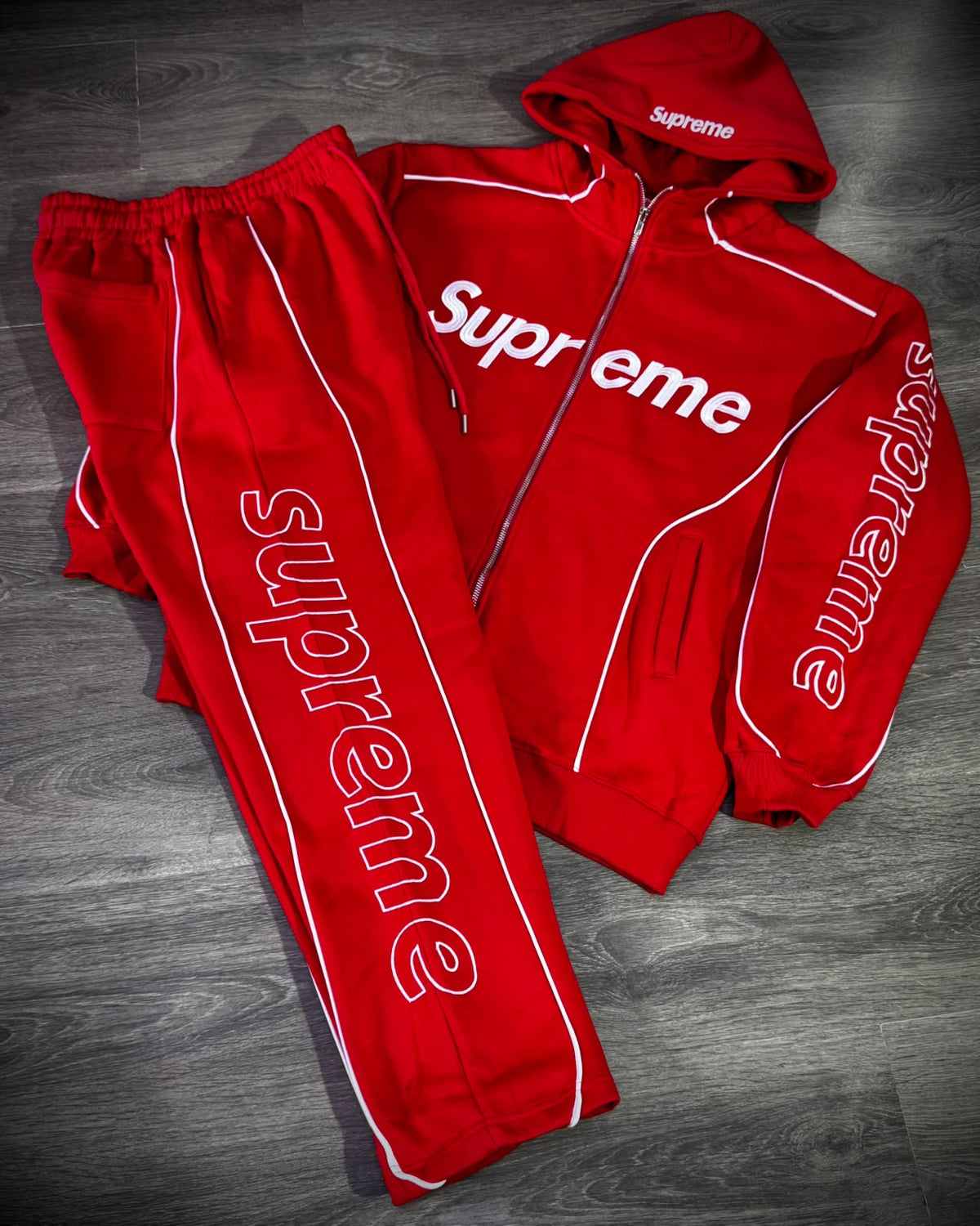 conjunto supreme
