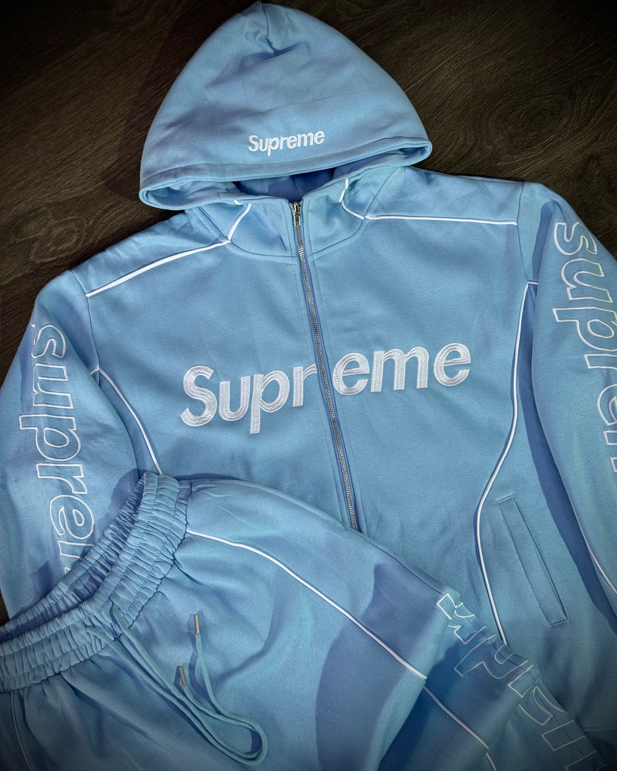 Conjunto supreme azul baby
