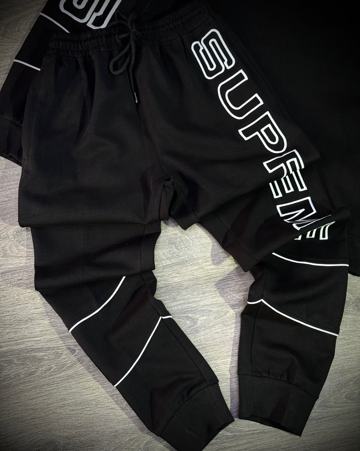 Conjunto supreme